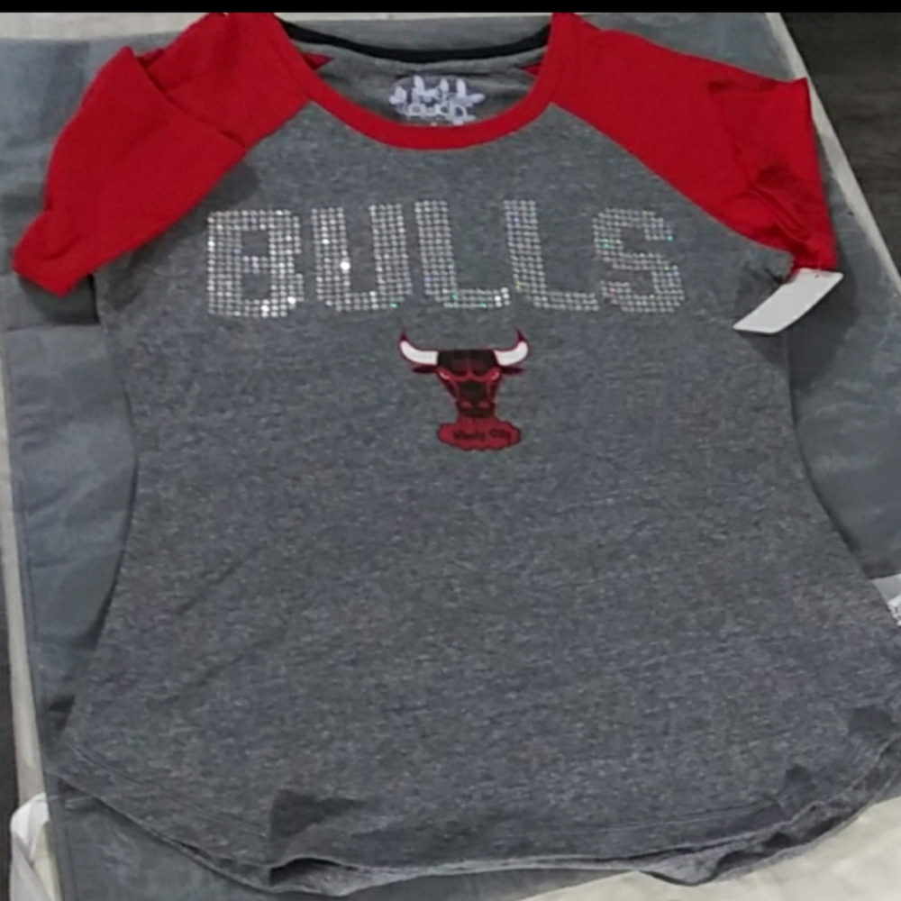 NWT🌠BULLS